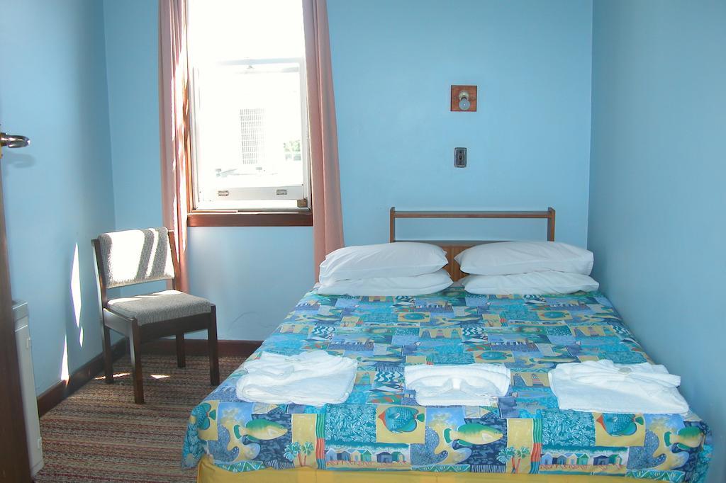 Happy Backpacker Hostel Penguin Buitenkant foto